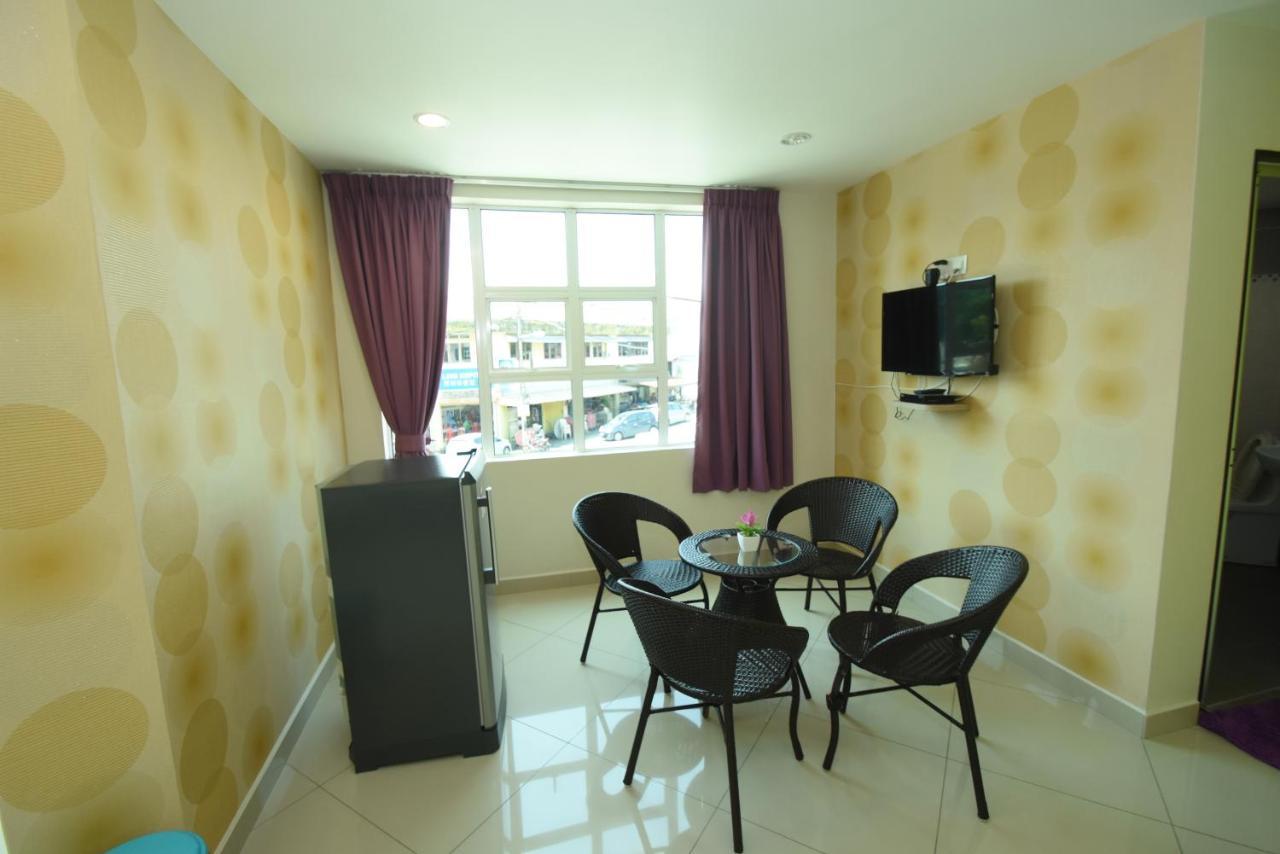 56 Hotel Mentekab Экстерьер фото