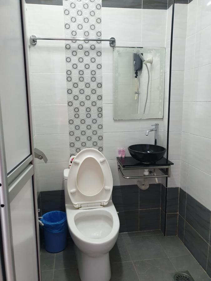 56 Hotel Mentekab Экстерьер фото