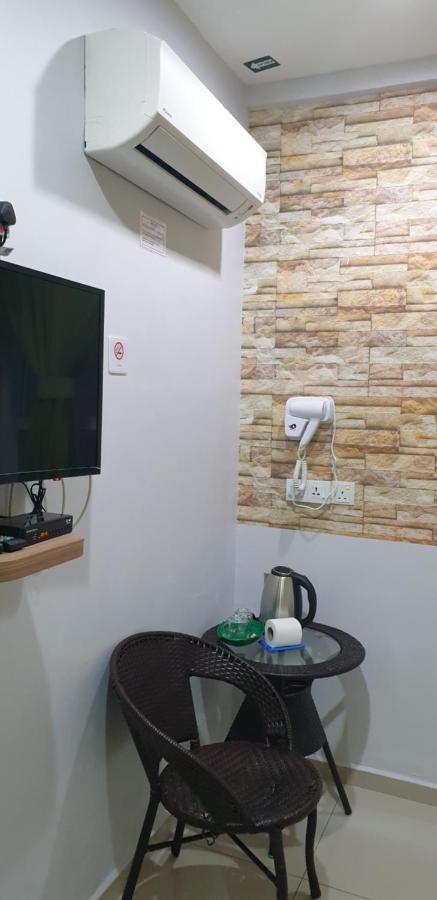 56 Hotel Mentekab Экстерьер фото